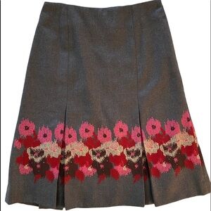 JODI Wide Pleat Wool Skirt with Floral Embroidery